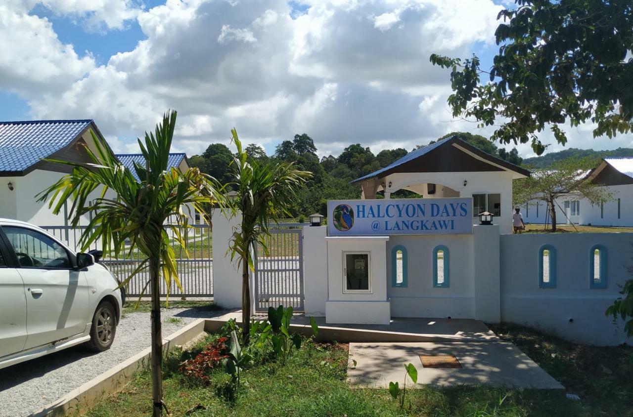 Ferienwohnung Halcyon Days @ Langkawi Pantai Cenang  Exterior foto